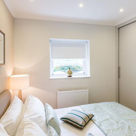 High Street Kensington Apartment Londra Cameră foto